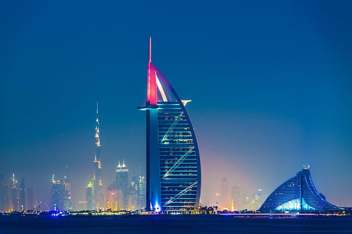 Experience the magic of Dubai with stunning skyscrapers dynamic city sights and unforgettable activities like desert safaris and dhow cruises ensuring an amazing getaway in luxury.